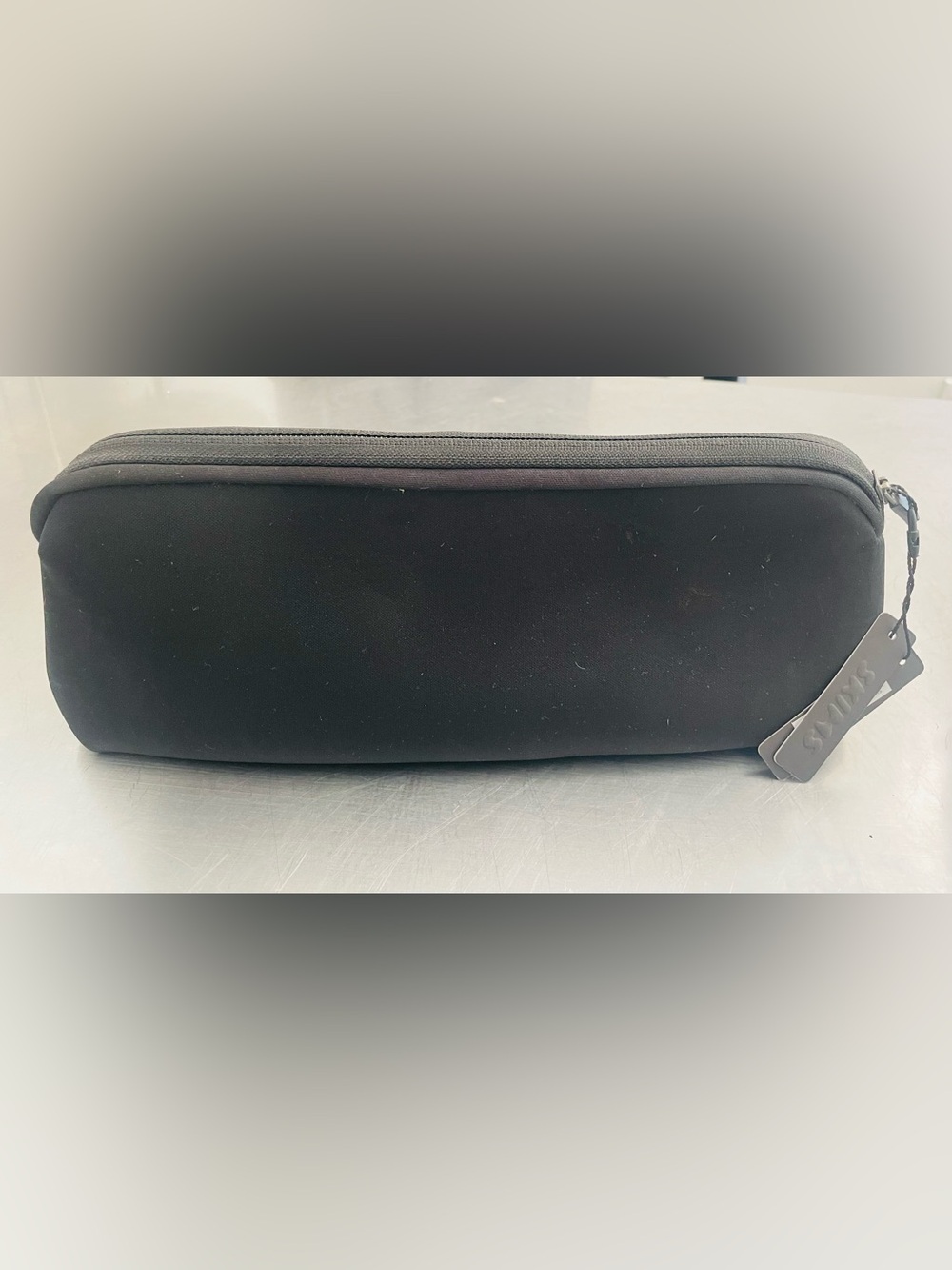 SKIMS NWT Long Black Neoprene Embossed Logo Pouch - Onyx Black - Picture 4 of 9